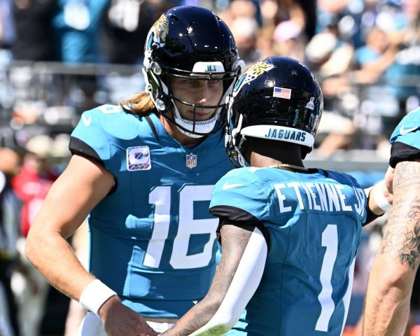 Fantasy football QB rankings: Lawrence, Howell among Week 8 must-starts