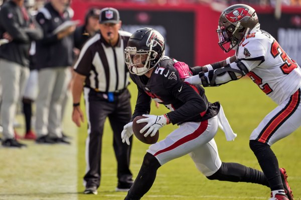 Moore, Addison among 4 must-start Week 6 fantasy football wide receivers Moore, Addison among 4 must-start Week 6 fantasy football wide receivers