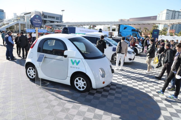 Uber launches rides in self-driving Waymo vehicles in Phoenix Uber launches rides in self-driving Waymo vehicles in Phoenix