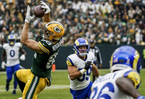 Fantasy football: Kincaid among 4 must-start tight ends for Week 10 Fantasy football: Kincaid among 4 must-start tight ends for Week 10