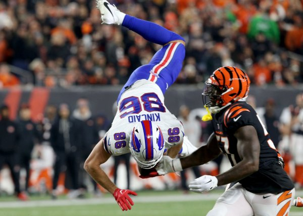Fantasy football: Kincaid among 4 must-start tight ends for Week 10 Fantasy football: Kincaid among 4 must-start tight ends for Week 10