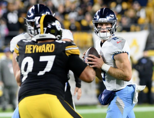 Fantasy football QB rankings: Levis among Week 10 must-starts