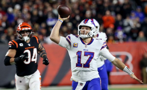 Fantasy football QB rankings: Levis among Week 10 must-starts