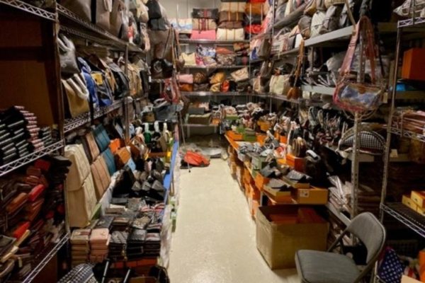 New York feds arrest 2, confiscate $1.03B in counterfeit goods New York feds arrest 2, confiscate $1.03B in counterfeit goods