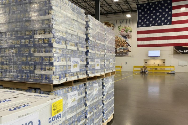 Goya Foods marks holidays with 250K-pound donation to Texas families Goya Foods marks holidays with 250K-pound donation to Texas families