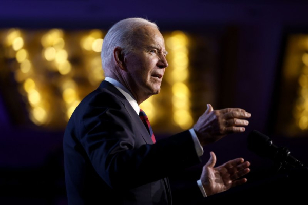 Biden warns of dangers of anti-Semitism ahead of Holocaust Remembrance Day Biden warns of dangers of anti-Semitism ahead of Holocaust Remembrance Day
