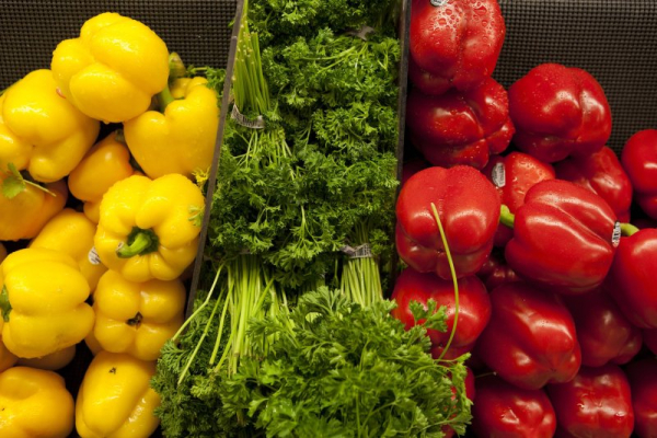 Instacart lays off 7% of workforce to 'reshape' grocery delivery service Instacart lays off 7% of workforce to 'reshape' grocery delivery service