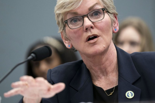 $1.52B loan guarantee issued in effort to restart Michigan nuclear power plant $1.52B loan guarantee issued in effort to restart Michigan nuclear power plant