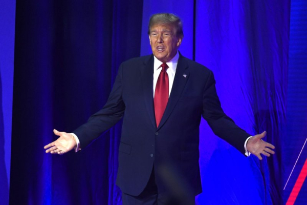 Citing presidential immunity, Trump seeks delay in start of N.Y. hush money trial Citing presidential immunity, Trump seeks delay in start of N.Y. hush money trial