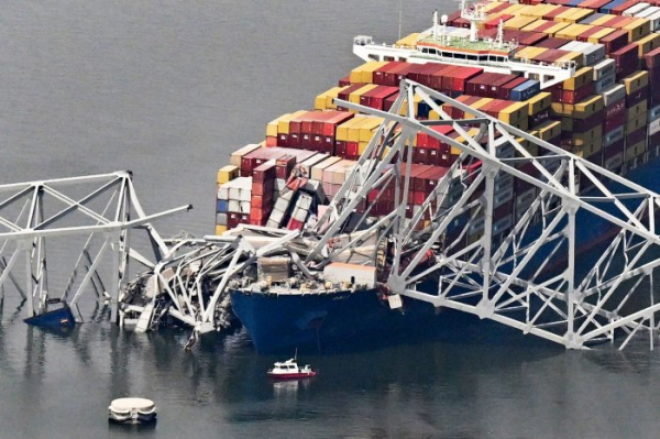 FBI agents board the Dali, begin criminal investigation into Key Bridge collapse