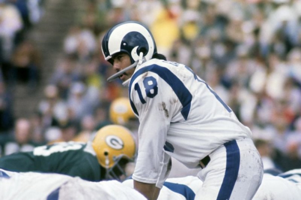 Roman Gabriel: Teams, teammates mourn NFL's first Filipino-American QB Roman Gabriel: Teams, teammates mourn NFL's first Filipino-American QB