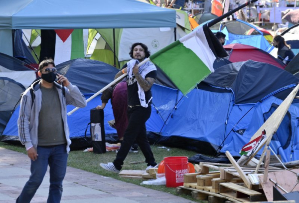 UCLA police chief temporarily reassigned following violence at encampment UCLA police chief temporarily reassigned following violence at encampment