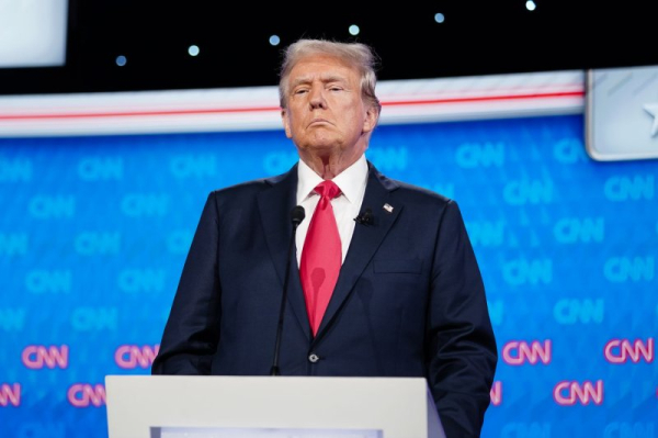 Meta lifts restrictions on Donald Trump's Facebook, Instagram accounts Meta lifts restrictions on Donald Trump's Facebook, Instagram accounts