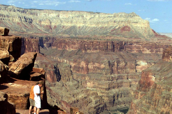 104 hikers rescued from flash flooding in Grand Canyon; one missing 104 hikers rescued from flash flooding in Grand Canyon; one missing