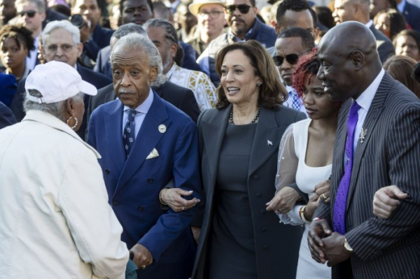 Kamala Harris spends weekend interviewing VP candidates Kamala Harris spends weekend interviewing VP candidates