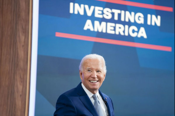Biden, others tout success of Investing in America infrastructure plan Biden, others tout success of Investing in America infrastructure plan