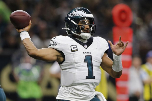 Justin Herbert, Myles Garrett, DeVonta Smith among injured in NFL's Week 3 Justin Herbert, Myles Garrett, DeVonta Smith among injured in NFL's Week 3