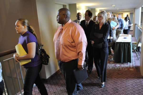 U.S. weekly jobless claims fall to four-month low of 218,000 U.S. weekly jobless claims fall to four-month low of 218,000