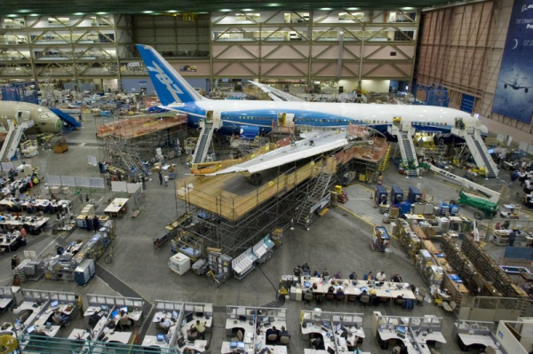 Boeing loses $6.17 billion in Q3, CEO calls for company reset as IAM votes on ending strike Boeing loses $6.17 billion in Q3, CEO calls for company reset as IAM votes on ending strike