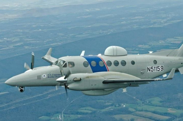 Federal agents help passenger land plane after pilot incapacitated Federal agents help passenger land plane after pilot incapacitated