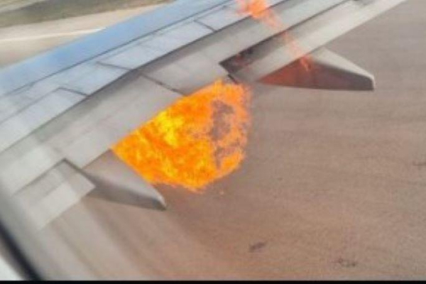 Fire forces emergency evacuation of 184 Ryanair passengers Fire forces emergency evacuation of 184 Ryanair passengers