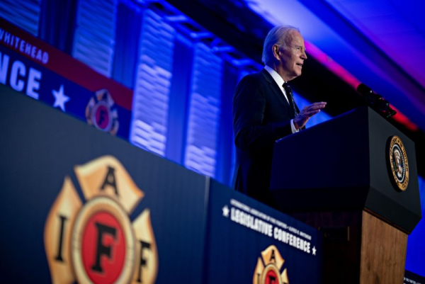 Firefighter's union won't endorse presidential candidate Firefighter's union won't endorse presidential candidate