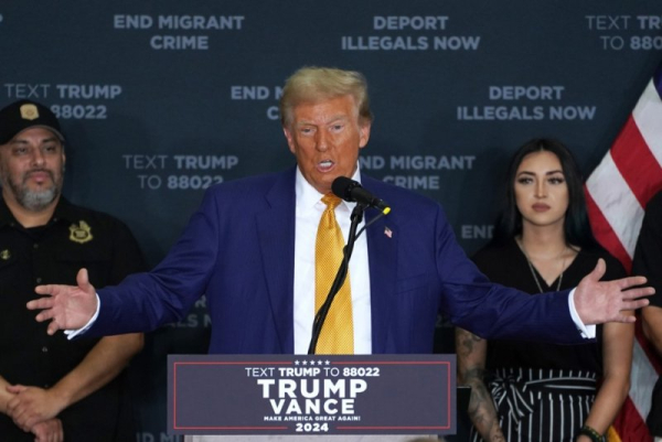 Harris, Trump focus on Michigan as campaigns enter final 10 days Harris, Trump focus on Michigan as campaigns enter final 10 days
