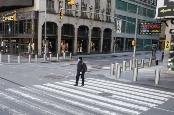 Jaywalking in NYC will be legal in February Jaywalking in NYC will be legal in February