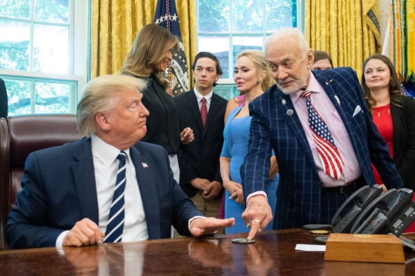 Legendary astronaut Buzz Aldrin endorses Trump as Harris picks up support from Schwarzenegger Legendary astronaut Buzz Aldrin endorses Trump as Harris picks up support from Schwarzenegger