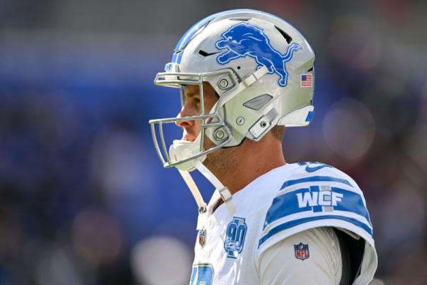 Record-setting Jared Goff helps Lions top Seahawks in NFL shootout Record-setting Jared Goff helps Lions top Seahawks in NFL shootout