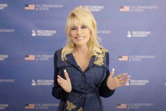 'We all deserve' peace, Dolly Parton says as she is awarded Peace Through Music Award 'We all deserve' peace, Dolly Parton says as she is awarded Peace Through Music Award