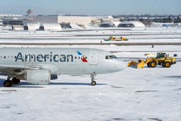 American Airlines deploys tech to shame line-jumpers during holiday travel American Airlines deploys tech to shame line-jumpers during holiday travel