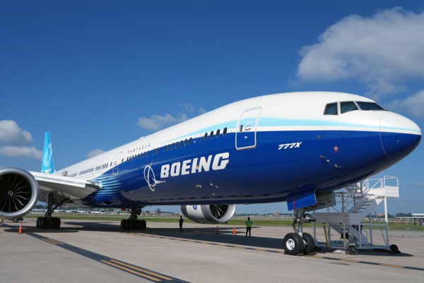 Boeing delivers layoff notices to 17,000 workers amid financial struggles Boeing delivers layoff notices to 17,000 workers amid financial struggles