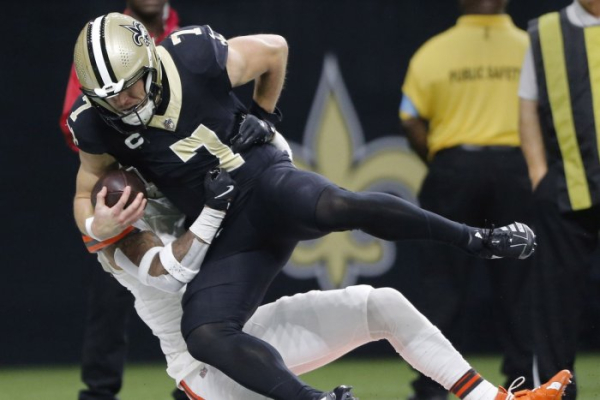 Fantasy football: DeVito, Benson among top add/drops for Week 12