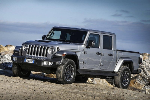 Stellantis trimming 1,100 jobs at its Toledo Jeep Gladiator plant Stellantis trimming 1,100 jobs at its Toledo Jeep Gladiator plant