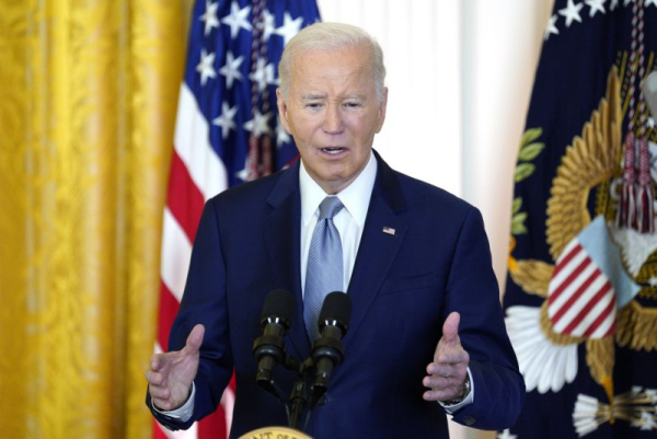 Biden commutes 1,500 sentences, issues 39 pardons in 'largest single-day grant of clemency' Biden commutes 1,500 sentences, issues 39 pardons in 'largest single-day grant of clemency'