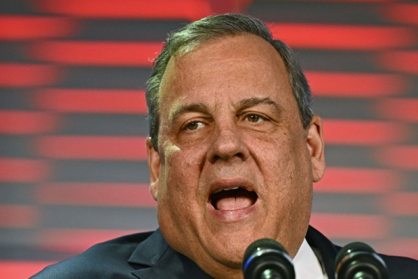 Ex-N.J. Gov. Chris Christie says 'drone over my house,' wants investigation Ex-N.J. Gov. Chris Christie says 'drone over my house,' wants investigation