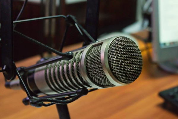 FCC levies $200K in fines against Boston-area pirate radio operators FCC levies $200K in fines against Boston-area pirate radio operators