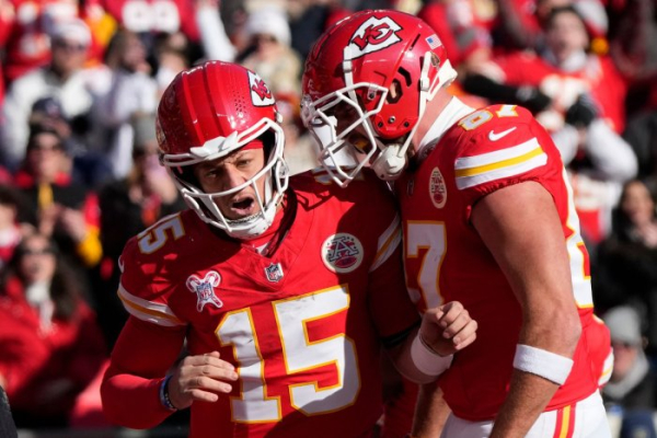 Jalen Hurts, Josh Allen, James Conner among injured in NFL's Week 16 Jalen Hurts, Josh Allen, James Conner among injured in NFL's Week 16