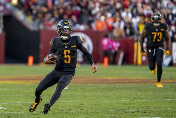 Record-setting Jayden Daniels drives win over Falcons, leads Commanders to playoffs Record-setting Jayden Daniels drives win over Falcons, leads Commanders to playoffs
