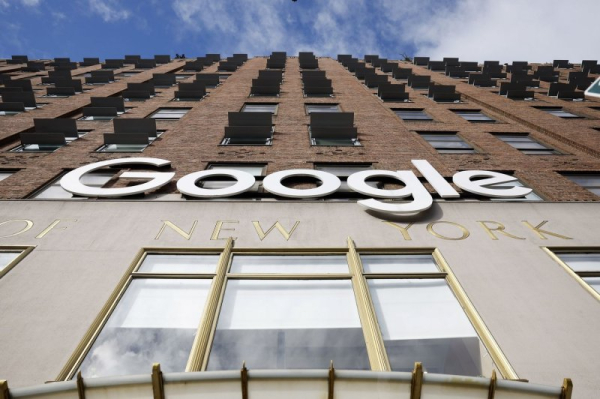 Google joins list of $1 million tech donors to Trump's inauguration Google joins list of $1 million tech donors to Trump's inauguration