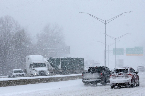 Southern states brace for blast of winter snow, sleet and rain Southern states brace for blast of winter snow, sleet and rain