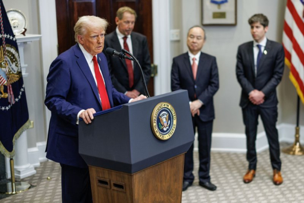 Trump announces $500 billion private investment in AI infrastructure Trump announces $500 billion private investment in AI infrastructure