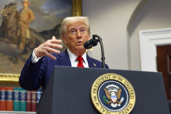 Trump threatens Russia sanctions if Putin won't make a 'deal' to end Ukraine war