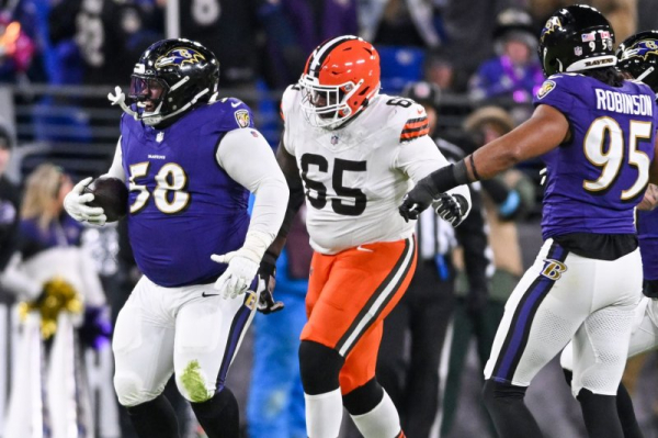 Baltimore Ravens nose tackle Michael Pierce to retire from NFL