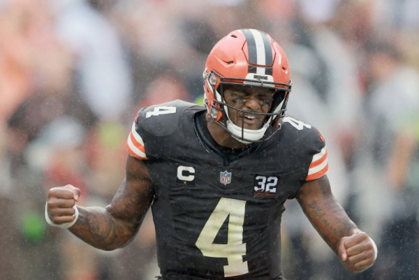 Cleveland Browns restructure Deshaun Watson's contract, clear $35.8M in cap space