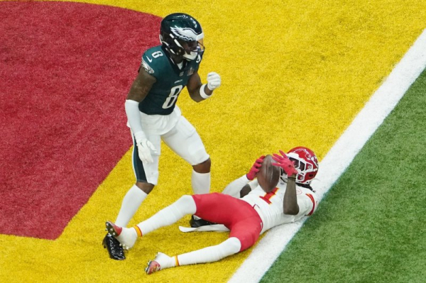 Eagles trade safety C.J. Gardner-Johnson for Texans guard Kenyon Green