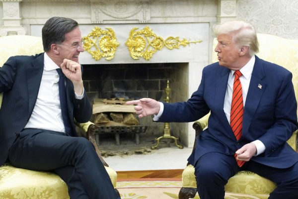Trump, NATO secretary-general hold closed-door meeting at White House