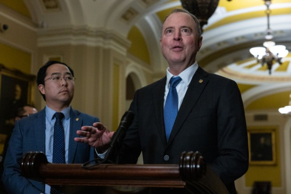 Democrats demand answers about possible Trump market manipulation related to his tariffs