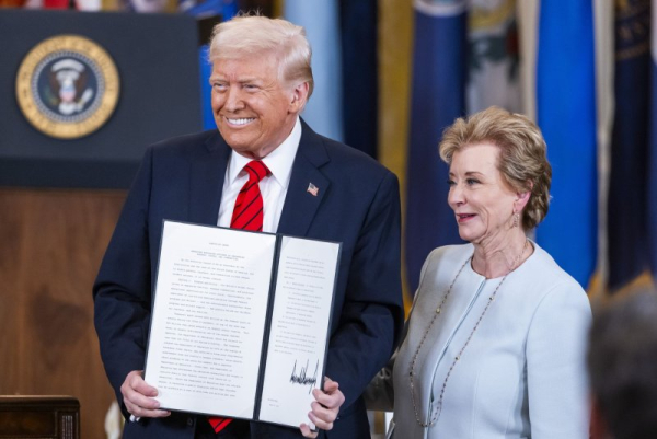 New York officials push back after Trump administration threatens funds over DEI New York officials push back after Trump administration threatens funds over DEI